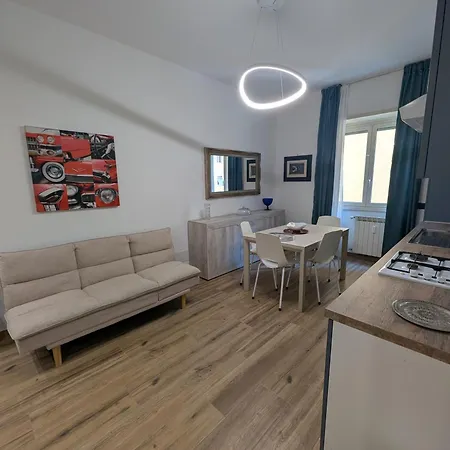 Maison Maurizio Marconi * Rome